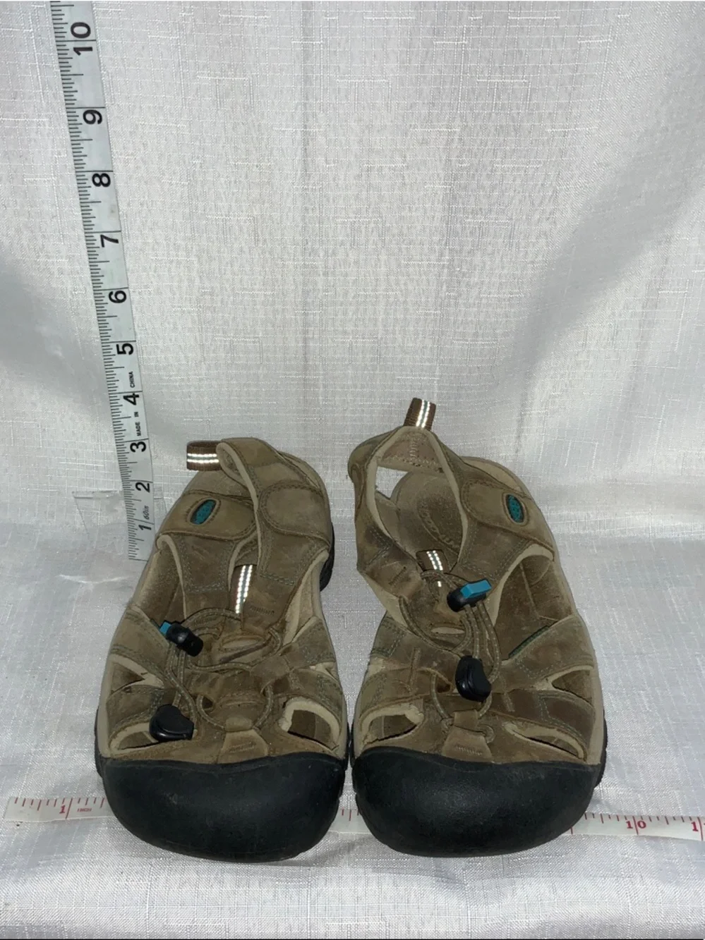 709 Keen Women's Brown Outdoor Sandals with Reinforced Toe